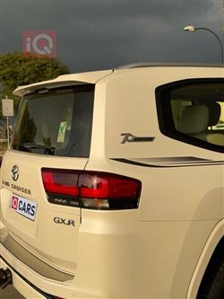 تويوتا لاندكروزر